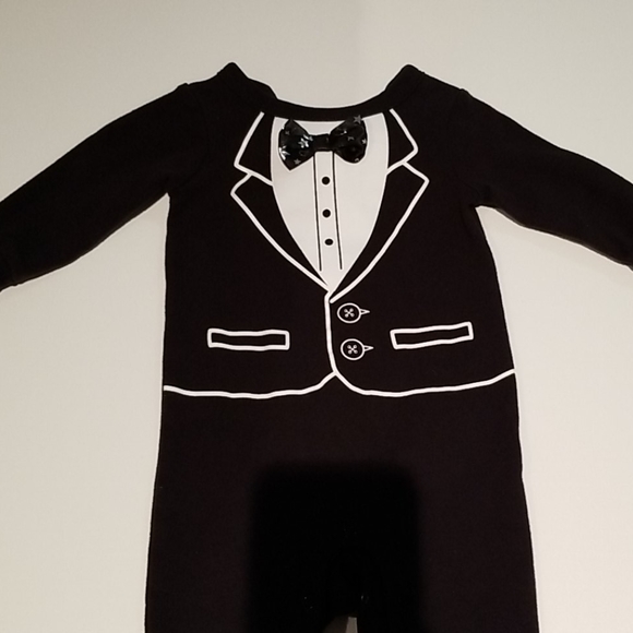Tuxedo onesie 6M NYE- New Year's Eve party - Picture 1 of 5